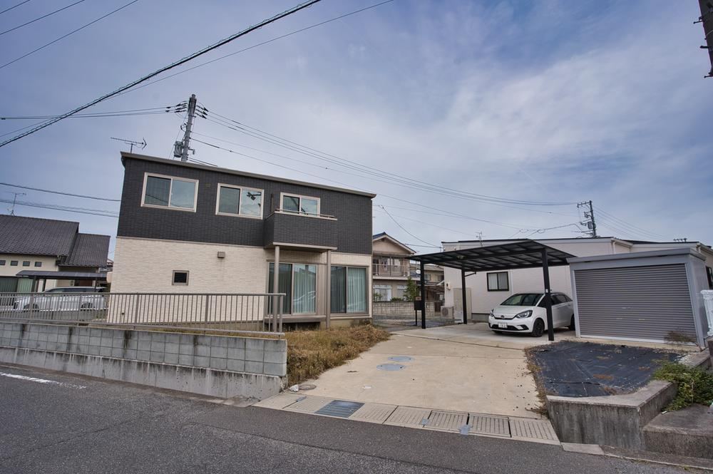 4LDK+S house in Fukuyama, Hiroshima - Photo 1