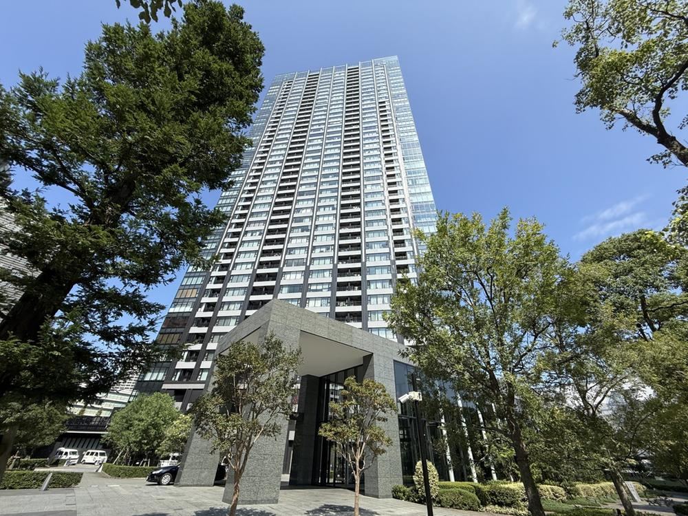 2LDK apartment in Koto Ward, Tokyo - Photo 1
