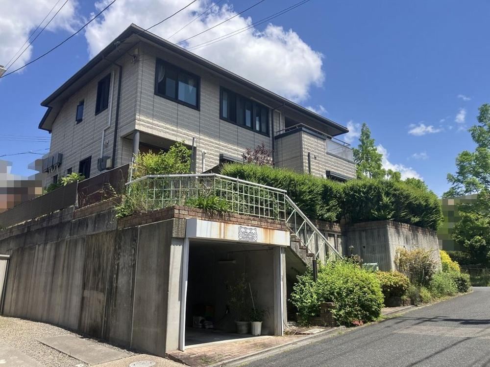 3LDK+2S house in Aki Ward, Hiroshima - Photo 1
