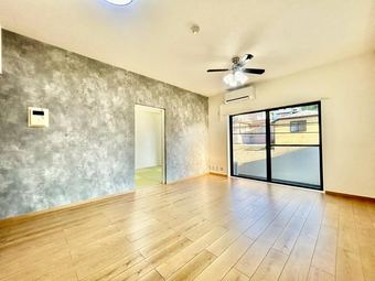 3LDK+S apartment in Minami Ward, Yokohama