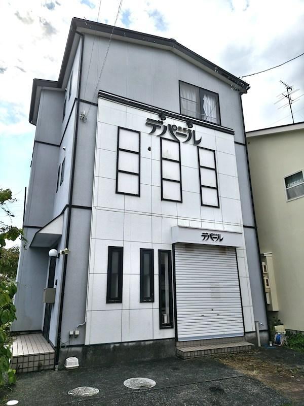 5LDK house in Suruga Ward, Shizuoka - Photo 1