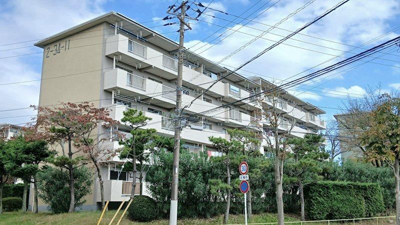 3LDK apartment in Hanamigawa Ward, Chiba - Photo 1