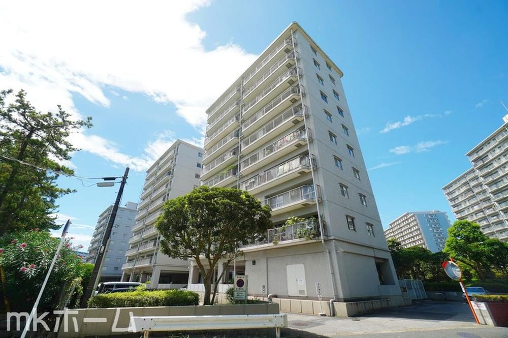 3LDK apartment in Mihama Ward, Chiba - Photo 1