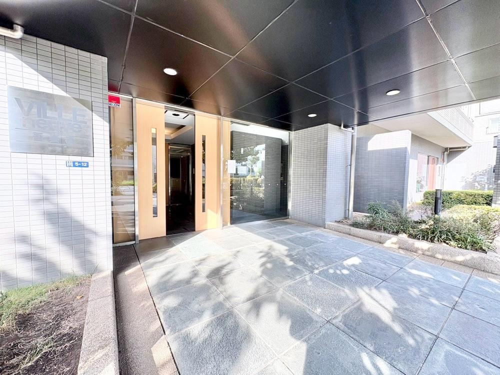 3LDK apartment in Sumida Ward, Tokyo - Photo 1