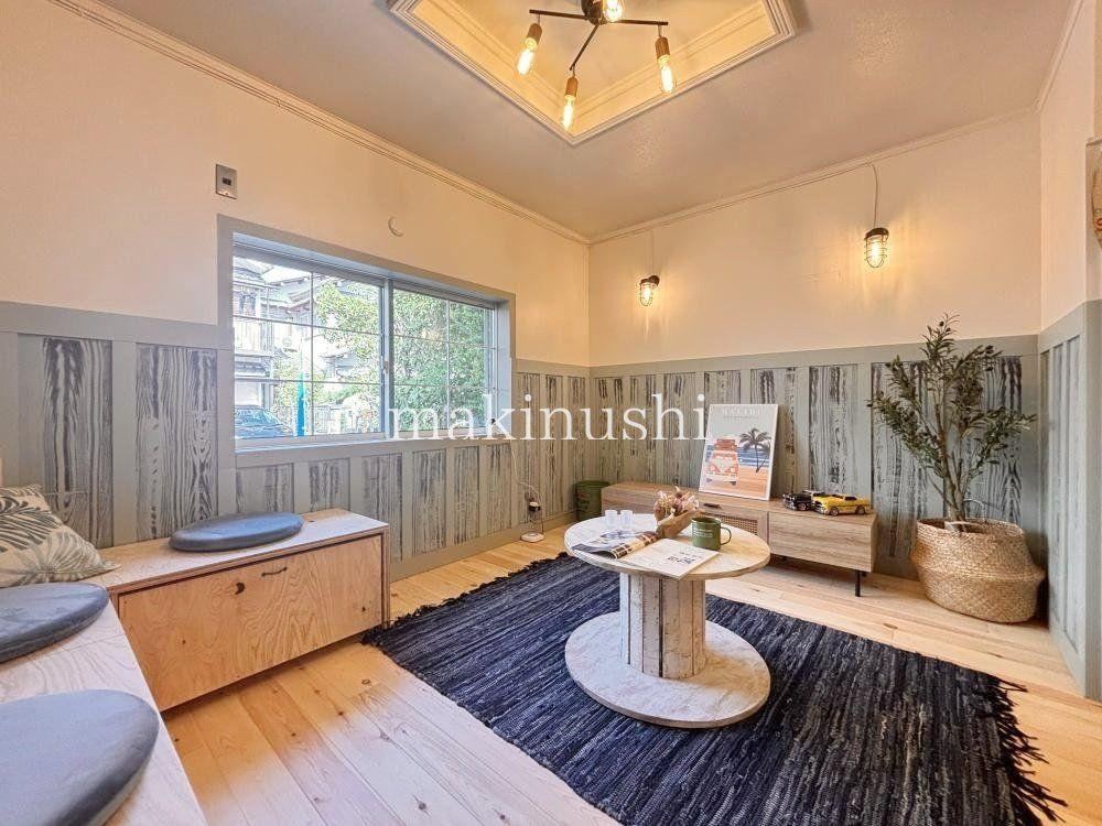 3LDK house in Matsubara, Osaka - Photo 1