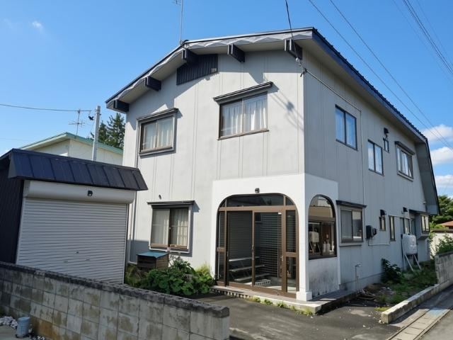 5LDK house in Hirosaki, Aomori - Photo 1