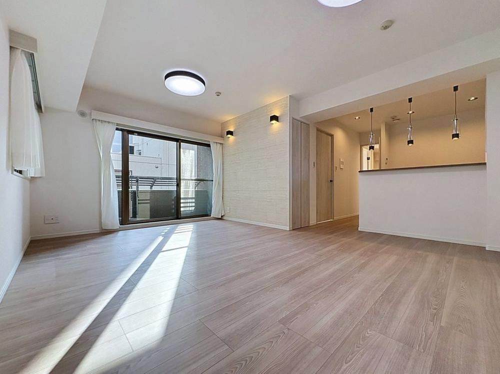 2LDK apartment in Taito Ward, Tokyo - Photo 1