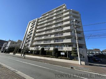 3LDK apartment in Yokosuka