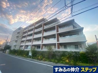 3LDK apartment in Midori Ward, Yokohama