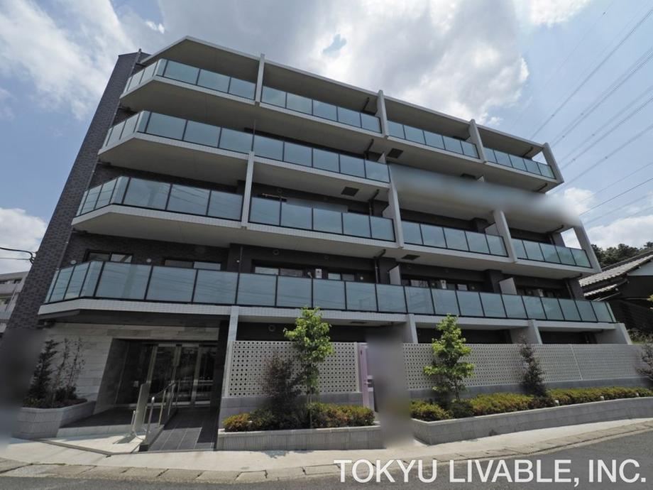 3LDK apartment in Asao Ward, Kawasaki, Kanagawa - Photo 1