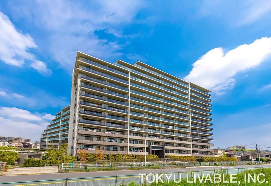 3LDK apartment in Ota Ward, Tokyo - Photo 1