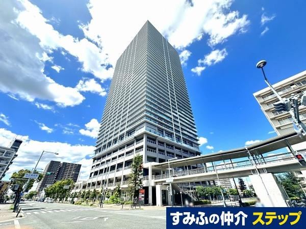 2LDK apartment in Yao, Osaka - Photo 1