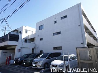 3LDK apartment in Suginami Ward