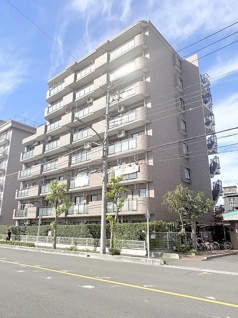 2LDK+S apartment in Soka, Saitama - Photo 1