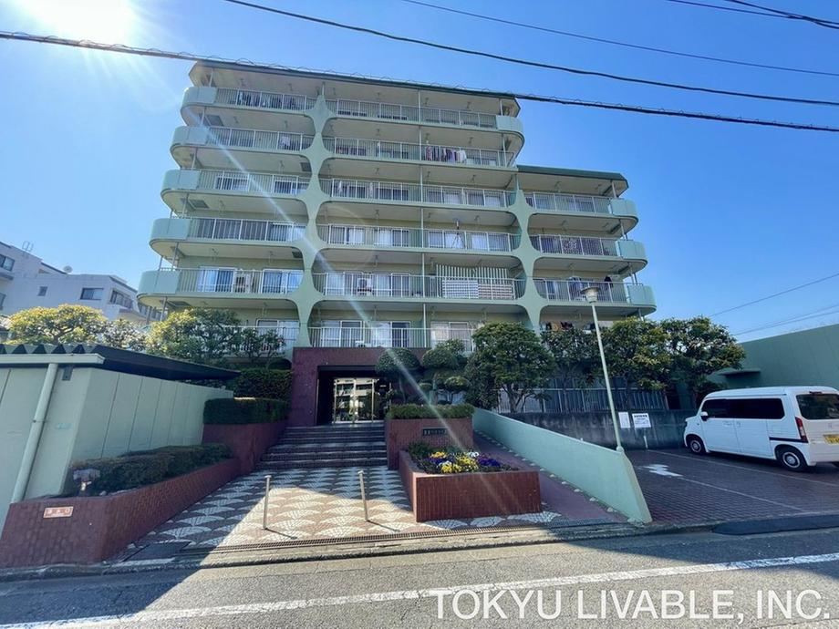 3LDK apartment in Nerima Ward, Tokyo - Photo 1