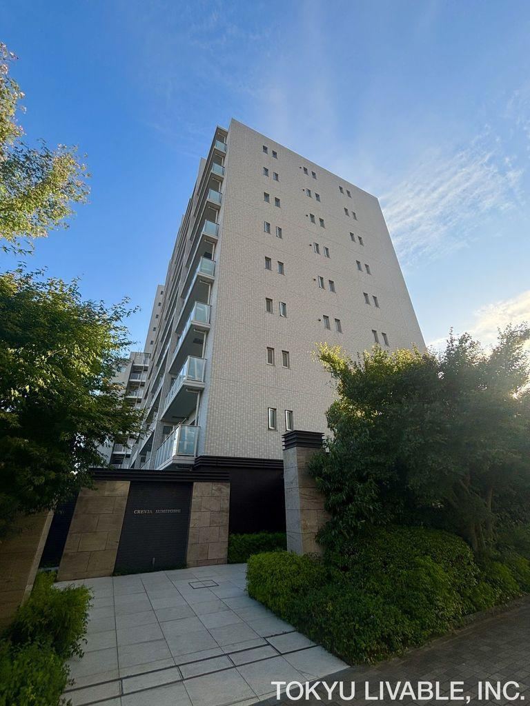 3LDK apartment in Koto Ward, Tokyo - Photo 1