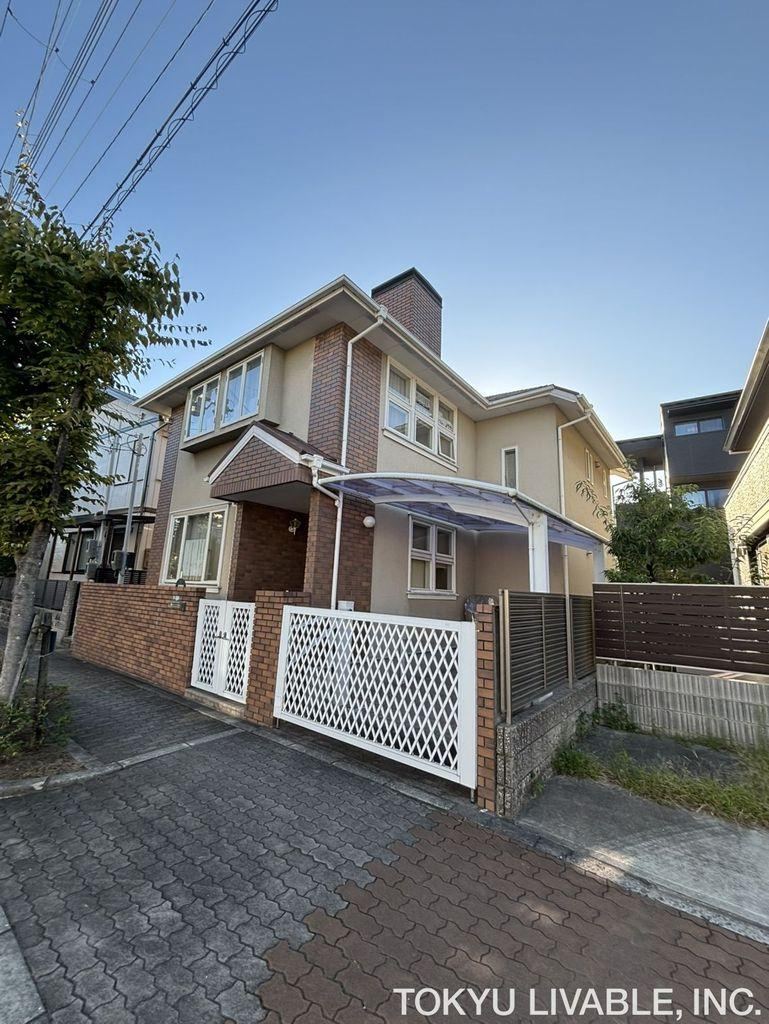 4LDK house in Nishinomiya, Hyogo - Photo 1