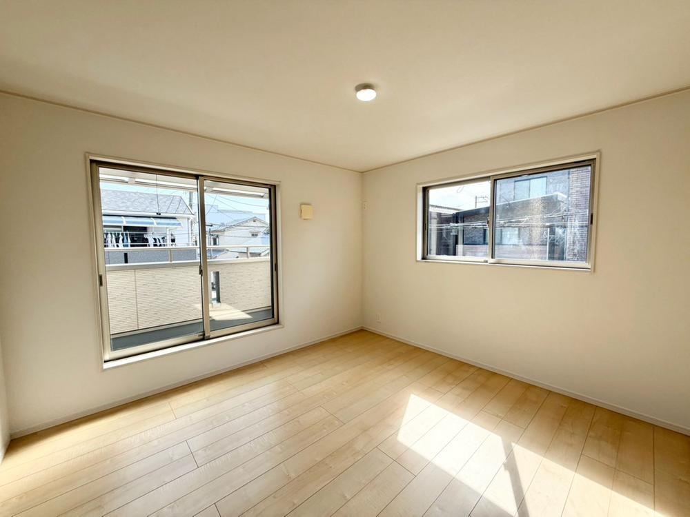 4LDK house in Sakai Ward, Sakai, Osaka - Photo 1