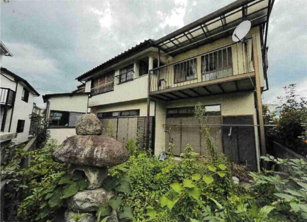 6LDK house in Higashikurume, Tokyo - Photo 1