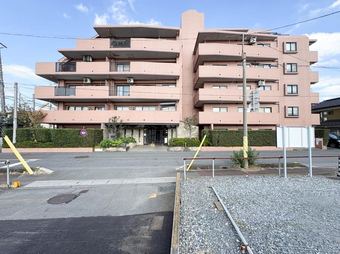 3LDK apartment in Kita Ward