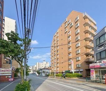 3LDK apartment in Arakawa Ward