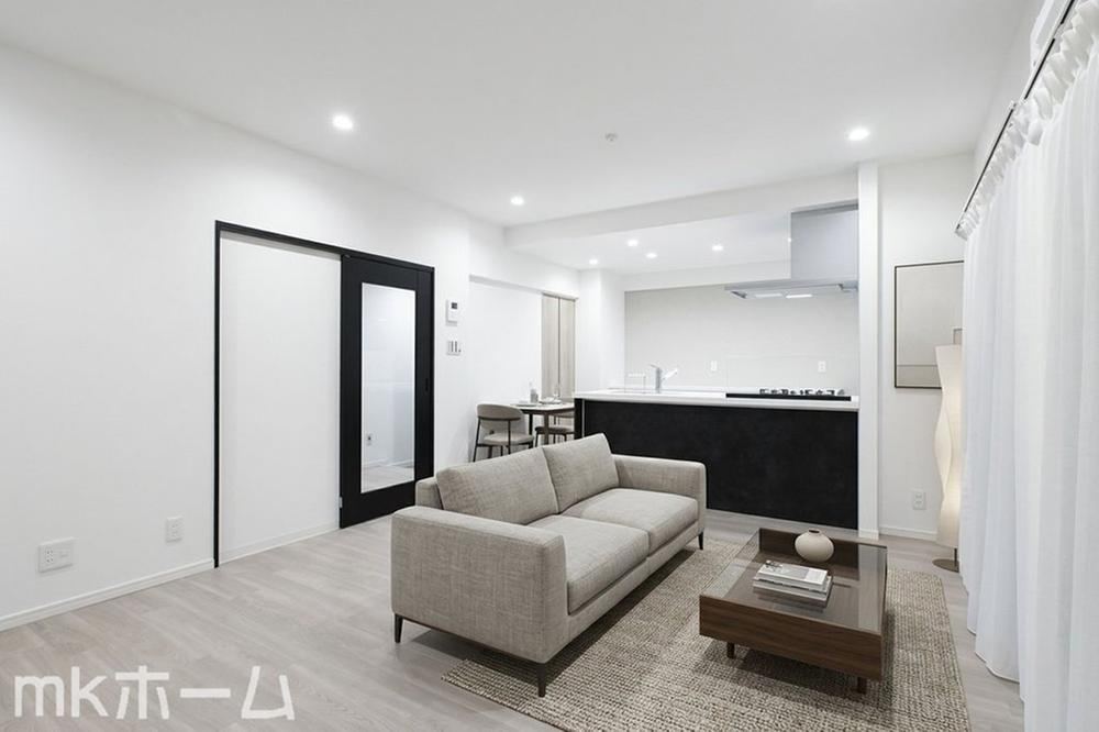 4LDK apartment in Funabashi, Chiba - Photo 1