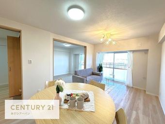 3LDK apartment in Mihama Ward
