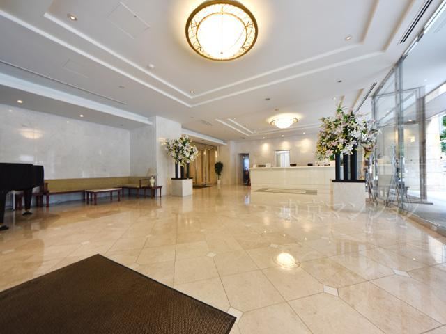 2LDK apartment in Toshima Ward, Tokyo - Photo 1