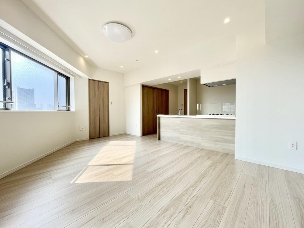 3LDK apartment in Sumida Ward, Tokyo - Photo 1