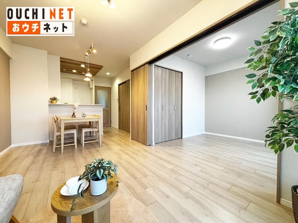 3LDK apartment in Hirano Ward, Osaka - Photo 1