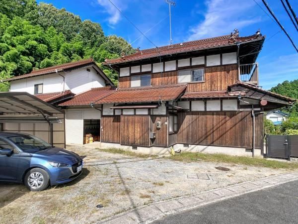 13DK house in Higashihiroshima, Hiroshima - Photo 1