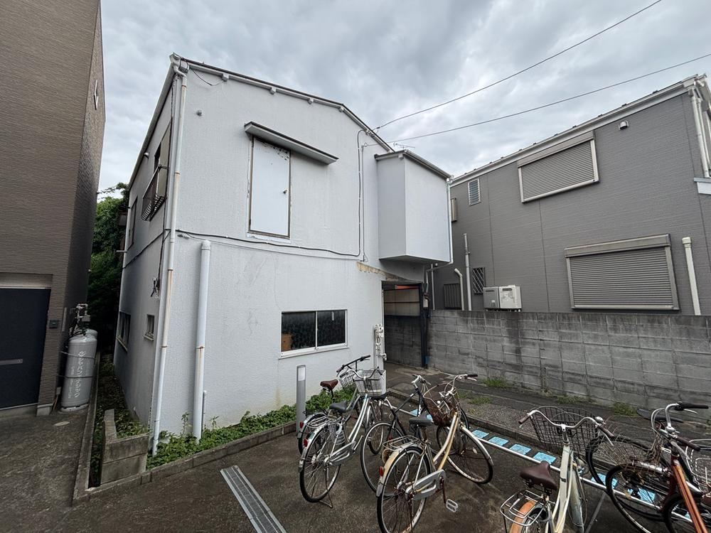 4LDK+S house in Adachi Ward, Tokyo - Photo 1
