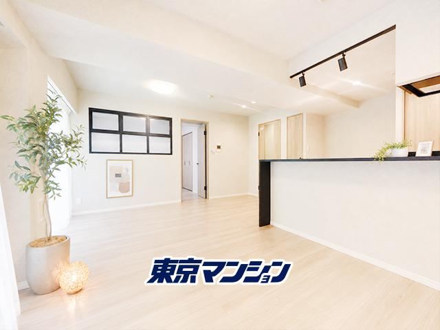 2LDK apartment in Itabashi Ward, Tokyo - Photo 1