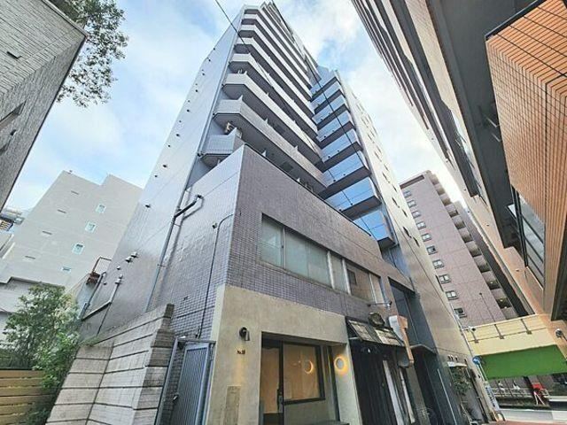 2LDK apartment in Toshima Ward, Tokyo - Photo 1
