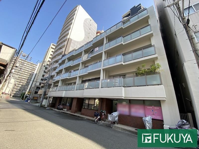 3LDK apartment in Nishi Ward, Osaka - Photo 1