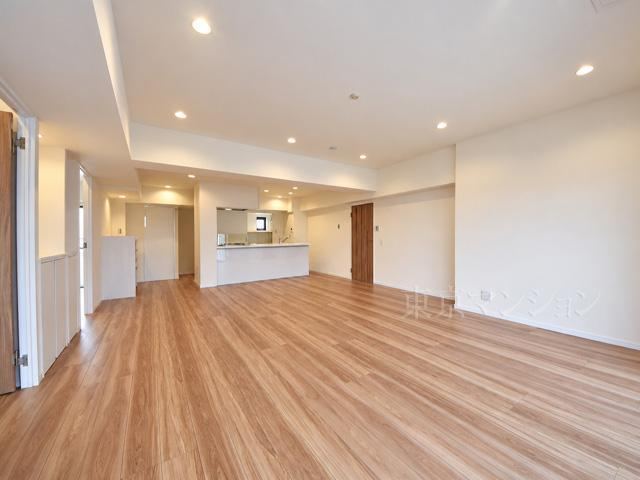 3LDK apartment in Suginami Ward, Tokyo - Photo 1