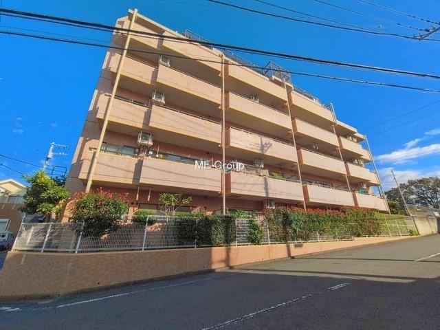3LDK apartment in Fujisawa, Kanagawa - Photo 1