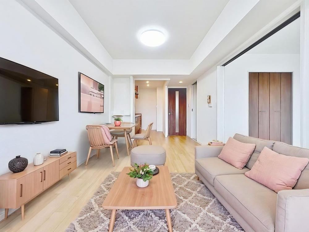 2LDK apartment in Sumida Ward, Tokyo - Photo 1