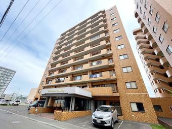 3LDK apartment in Kita Ward, Sapporo