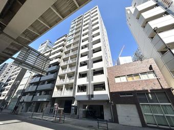Studio apartment in Arakawa Ward