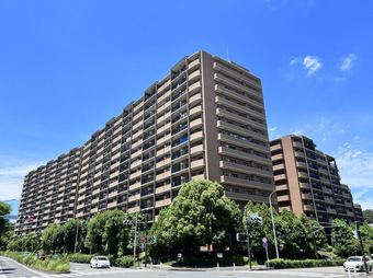 3LDK apartment in Tsuzuki Ward, Yokohama