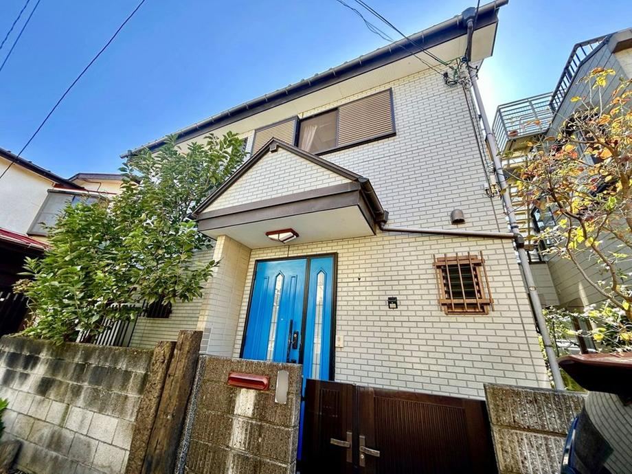 4LDK house in Koganei, Tokyo - Photo 1