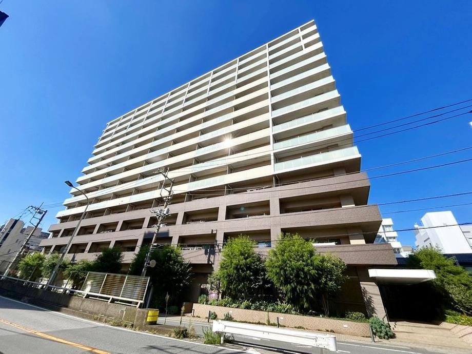 3LDK apartment in Matsudo, Chiba - Photo 1