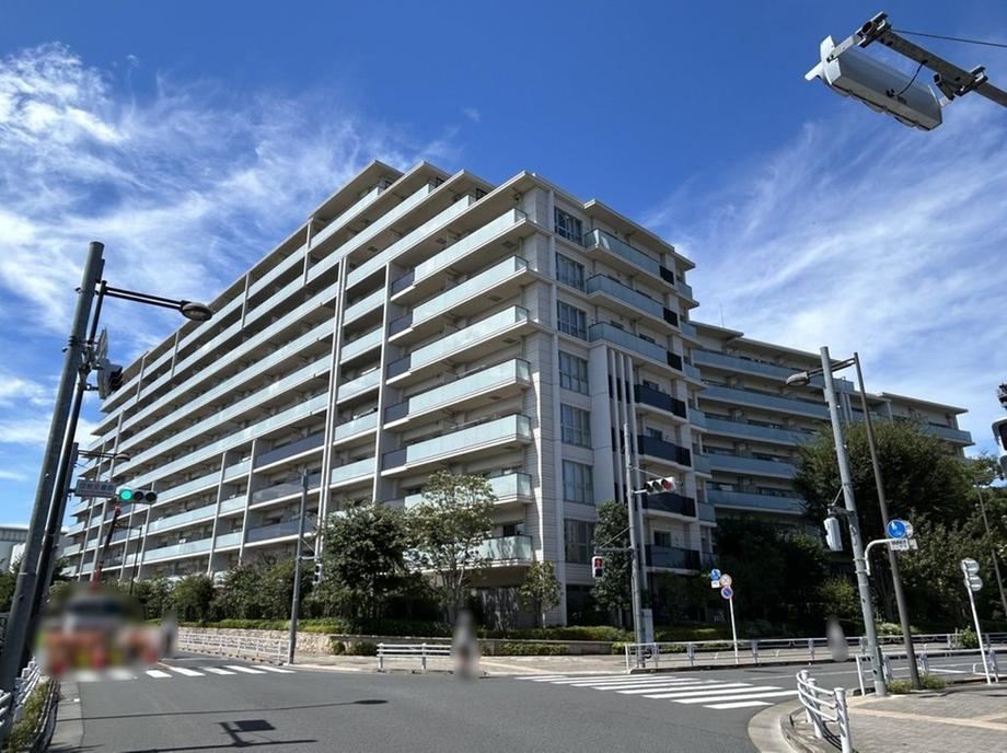 3LDK apartment in Nishitokyo, Tokyo - Photo 1
