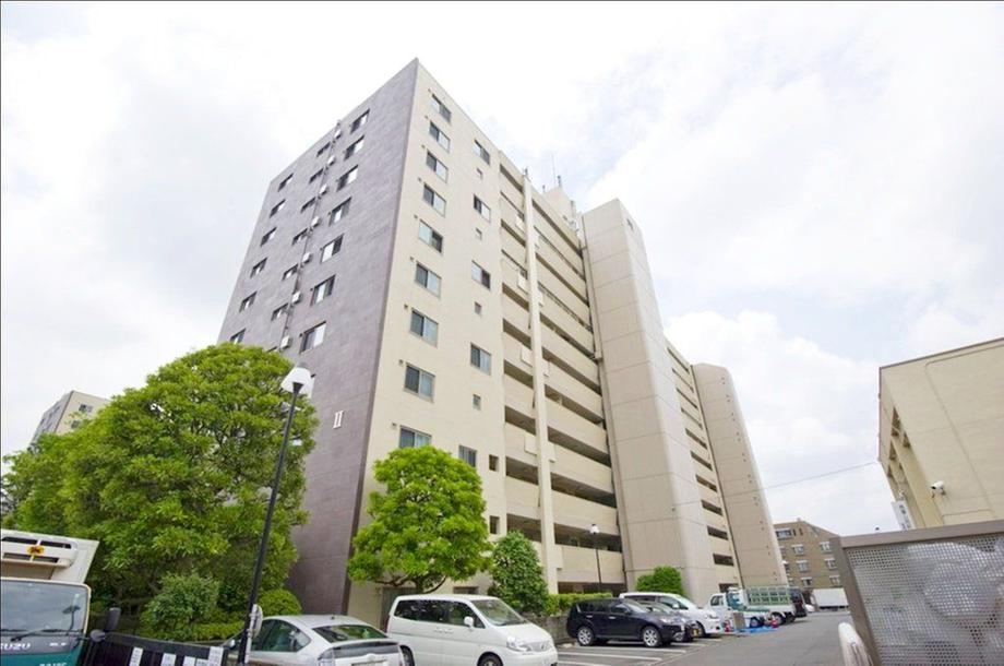 3LDK apartment in Setagaya Ward, Tokyo - Photo 1