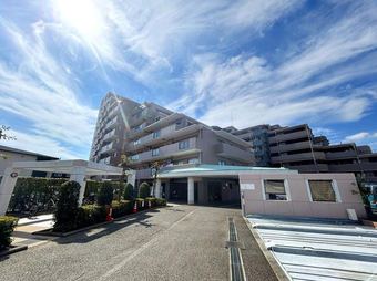 4LDK apartment in Tachikawa