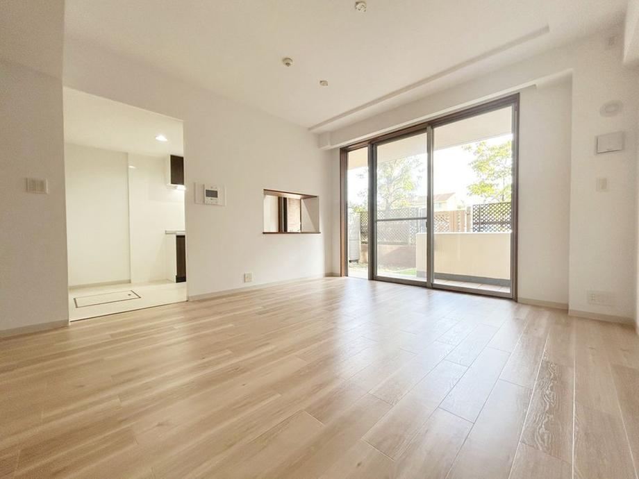 2LDK apartment in Niiza, Saitama - Photo 1