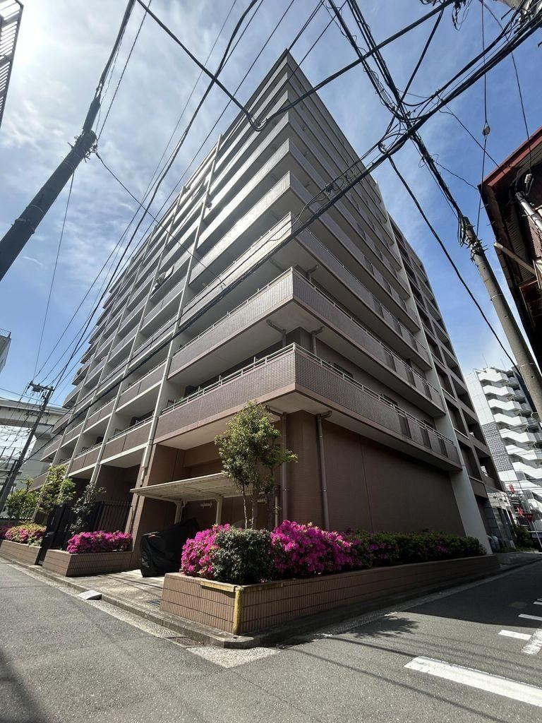 3LDK apartment in Minami Ward, Yokohama, Kanagawa - Photo 1