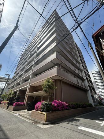 3LDK apartment in Minami Ward, Yokohama