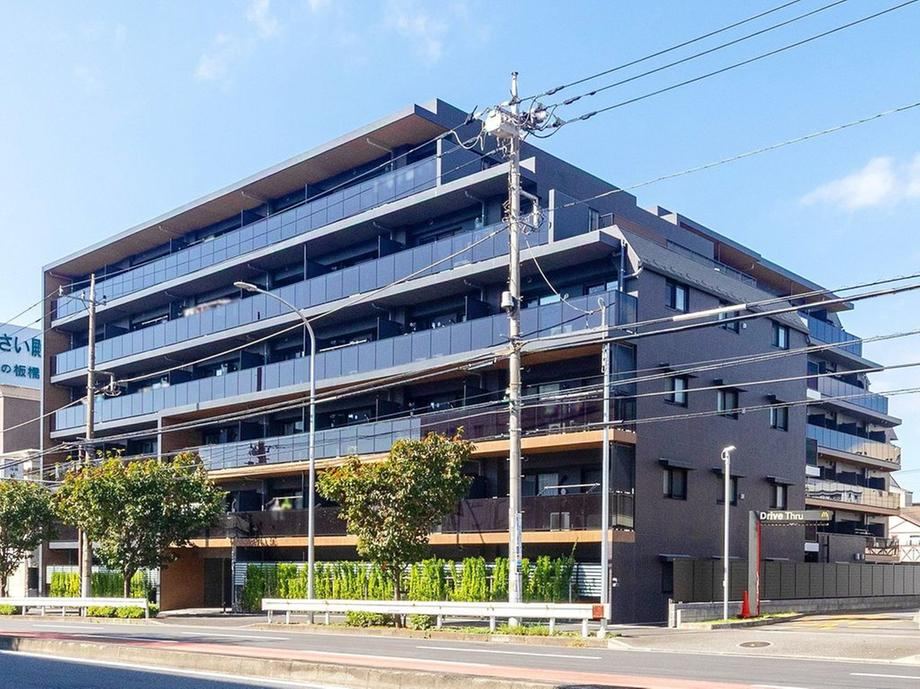 3LDK apartment in Midori Ward, Yokohama, Kanagawa - Photo 1